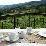 Corte Di Langa Rum i privatbostad Rocchetta Belbo